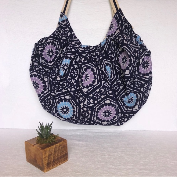 Handbags - Hobo Shoulder Bag